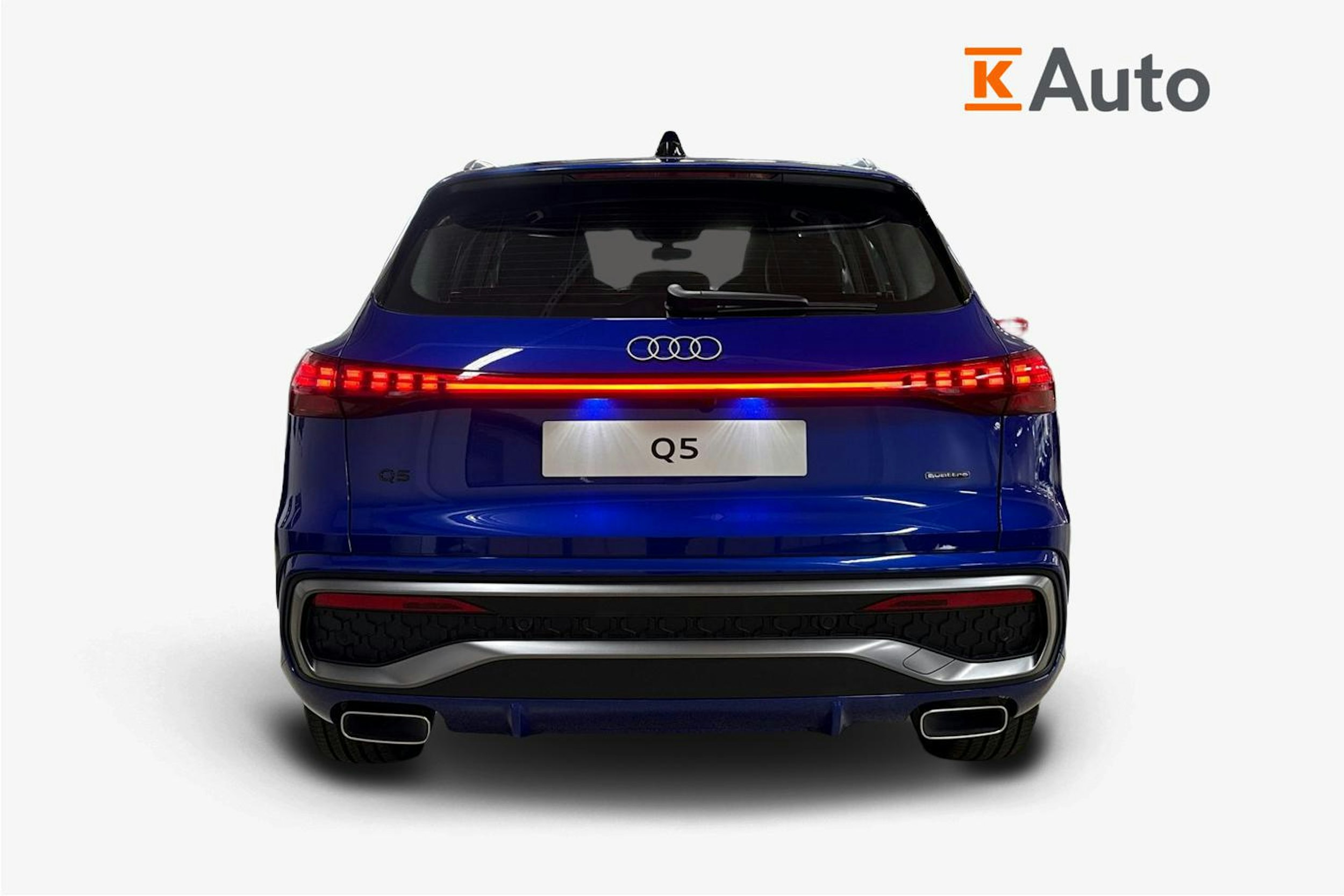 met. sininen Audi Q5 2025 kuva 3.