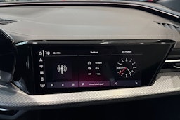 met. sininen Audi Q5 2026 kuva 18.