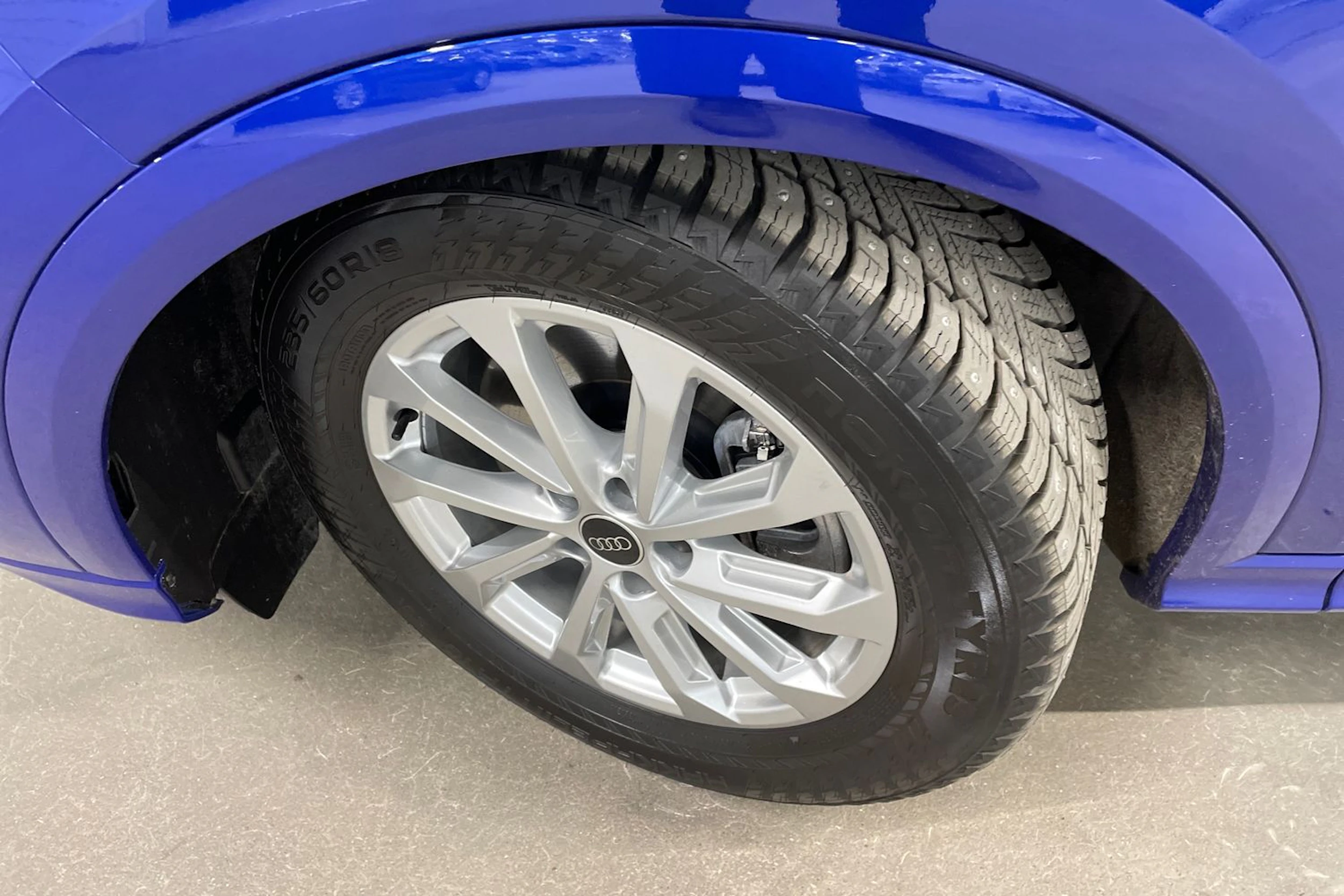 Sininen Audi Q5 2025 kuva 10.