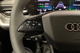 Sininen Audi Q5 2025 kuva 23.