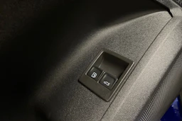 Sininen Audi Q5 2025 kuva 25.