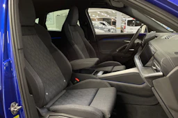 Sininen Audi Q5 2025 kuva 28.