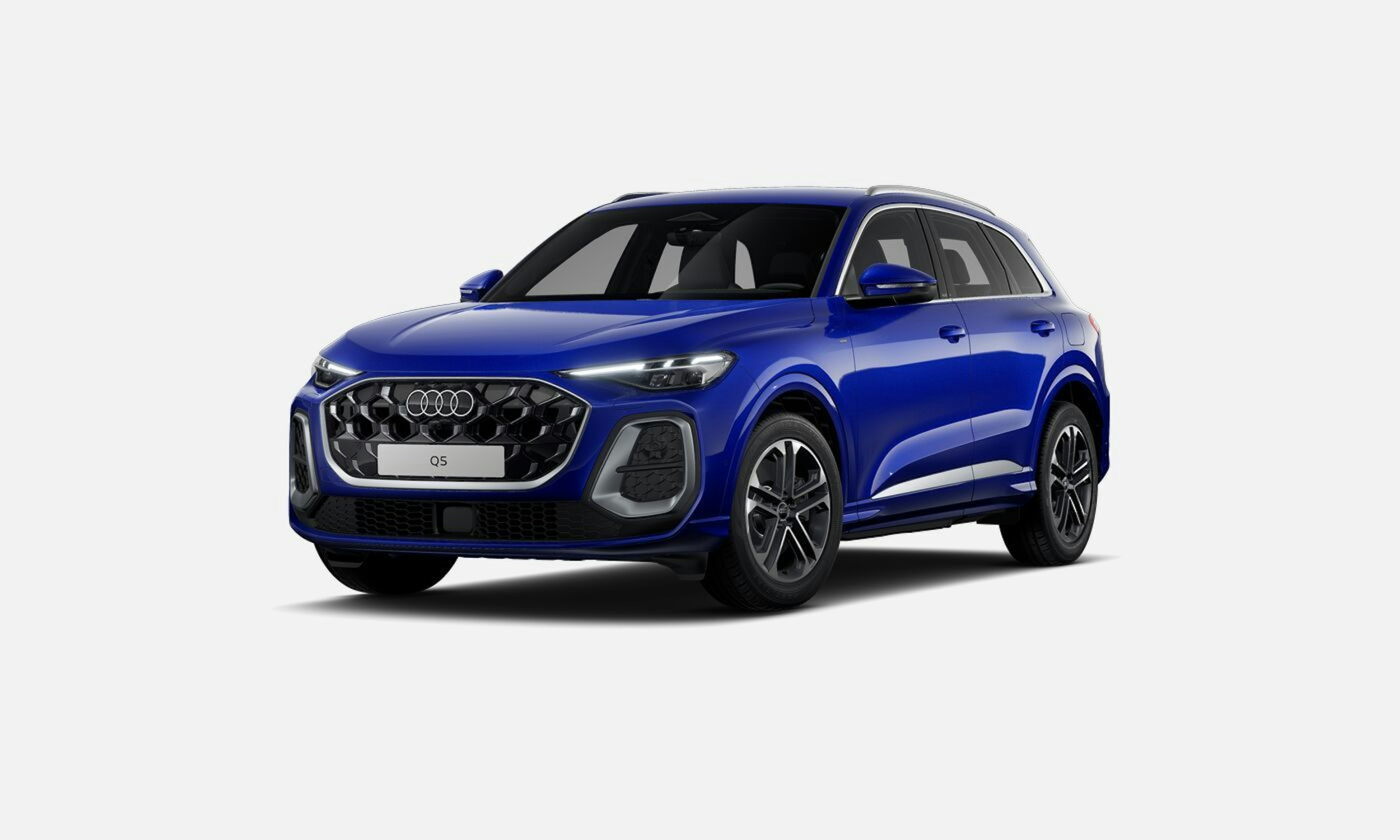 sininen Audi Q5 2025 kuva 1.