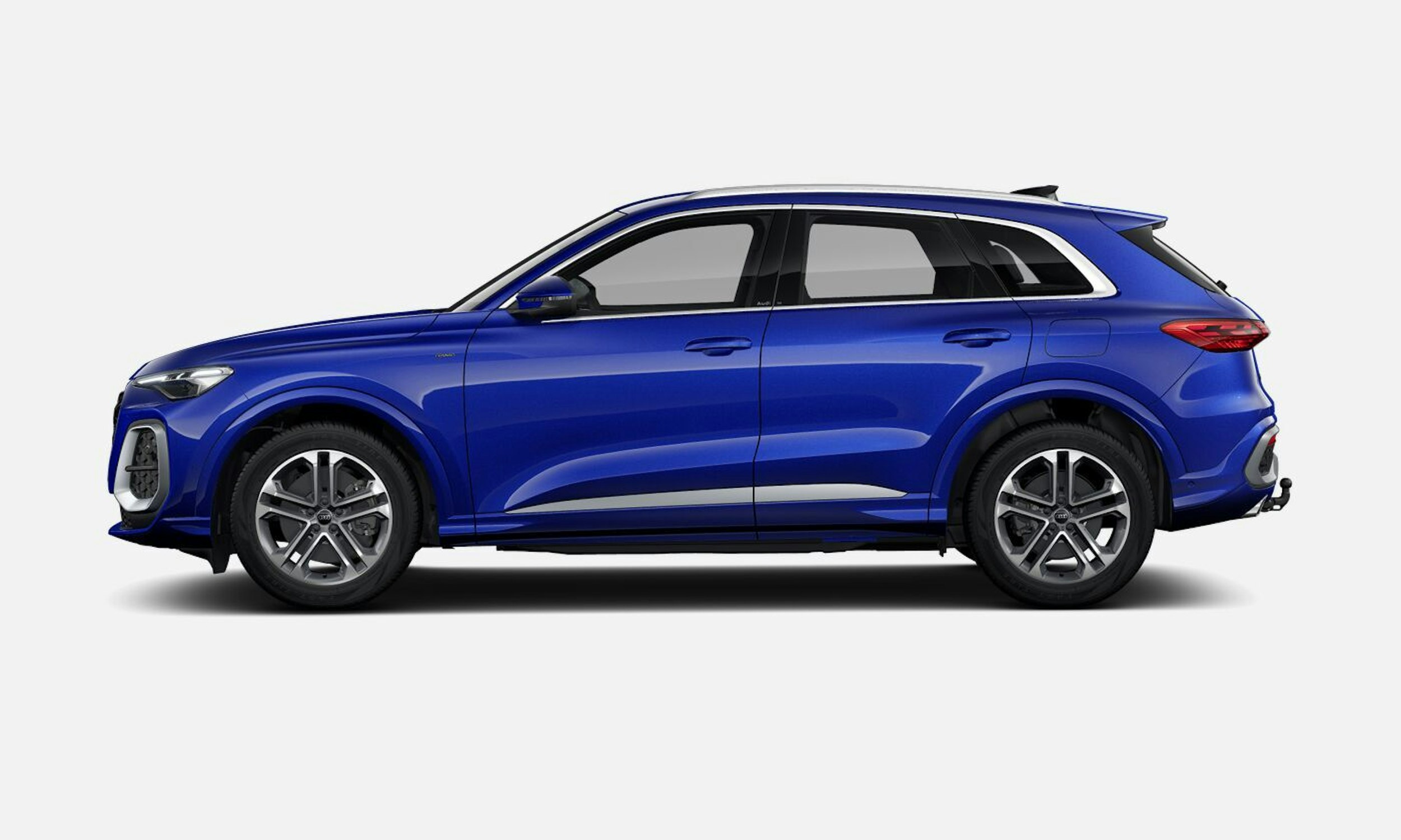 sininen Audi Q5 2025 kuva 2.
