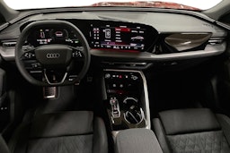 met. punainen Audi Q5 2025 kuva 7.