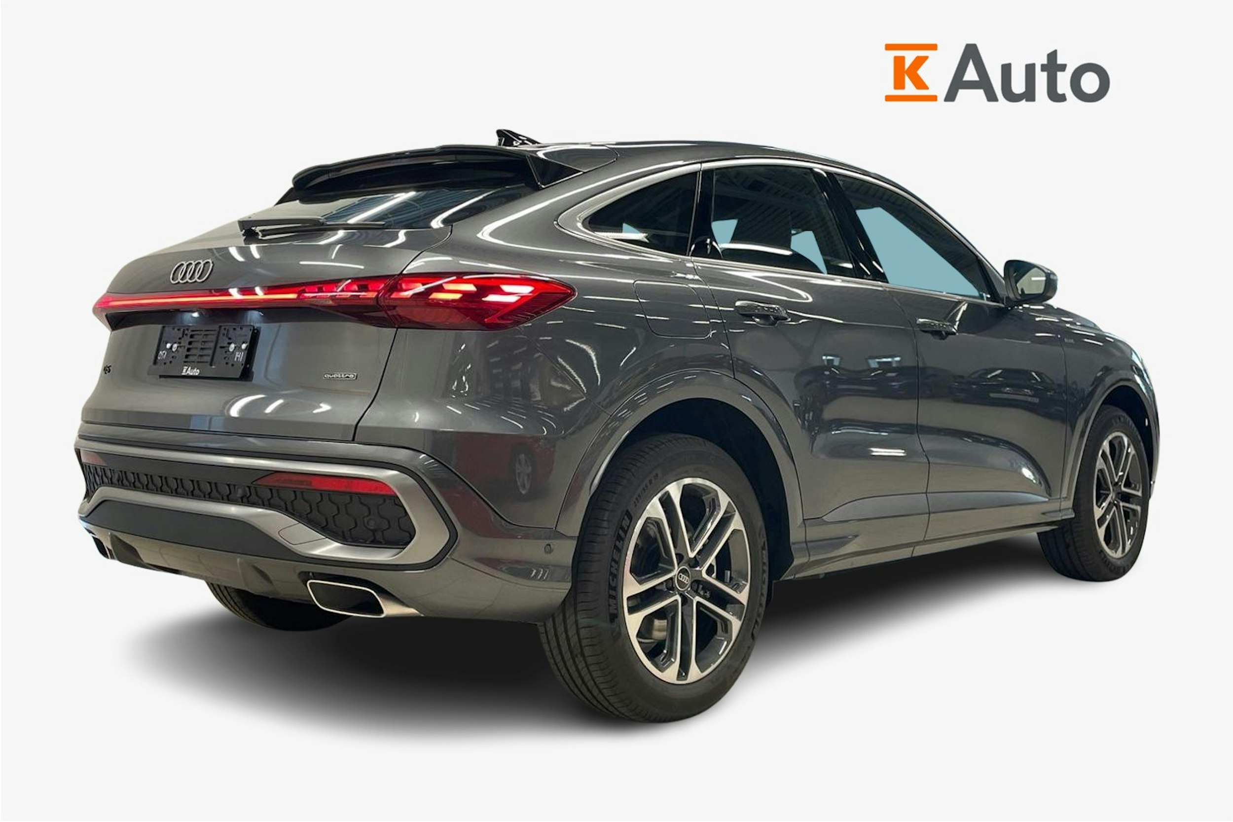 met. harmaa Audi Q5 2025 kuva 2.