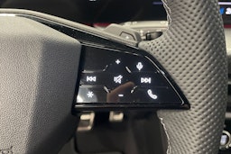 met. harmaa Audi Q5 2025 kuva 16.