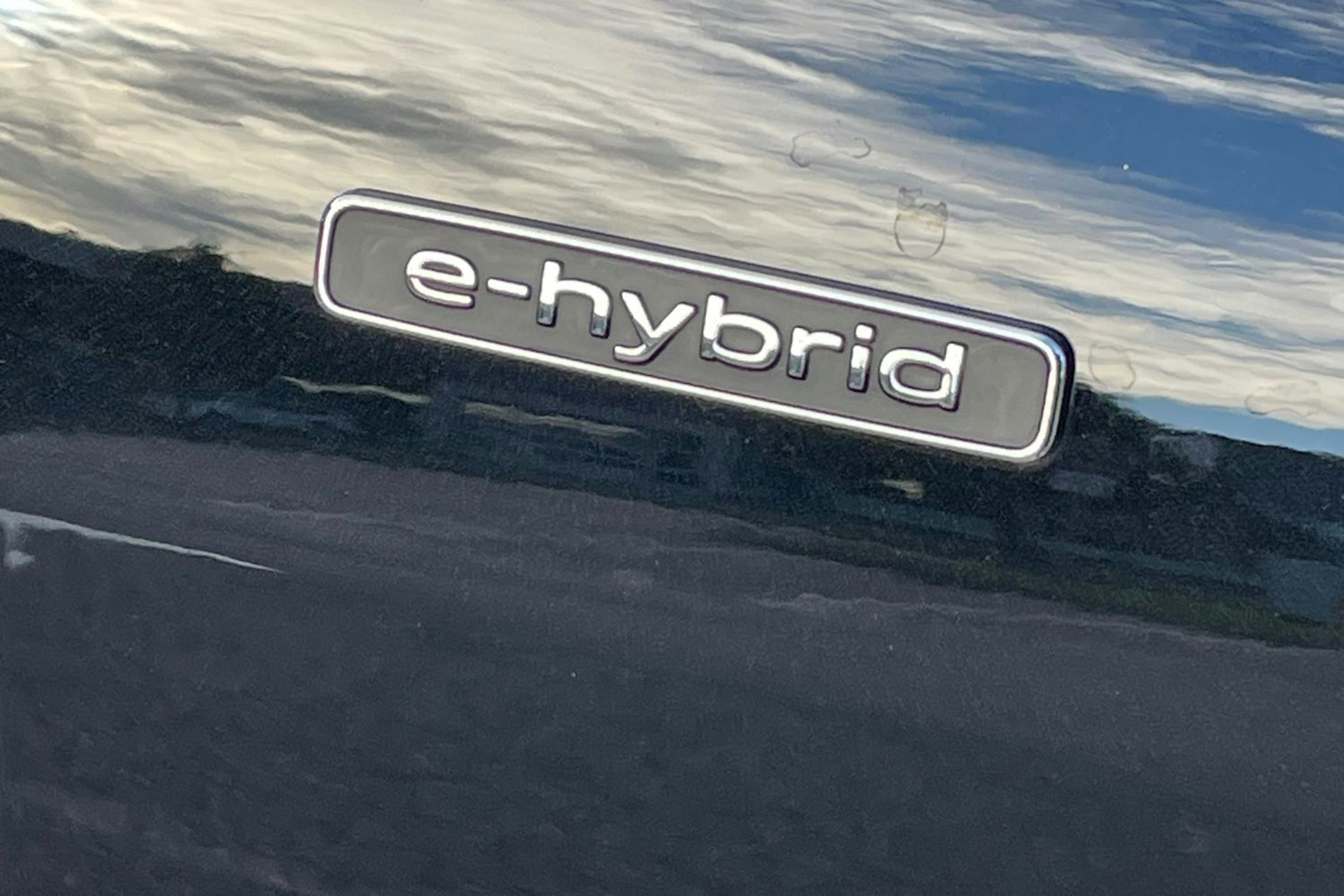 musta Audi Q5 2025 kuva 25.