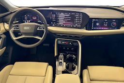 harmaa Audi Q5 2025 kuva 7.