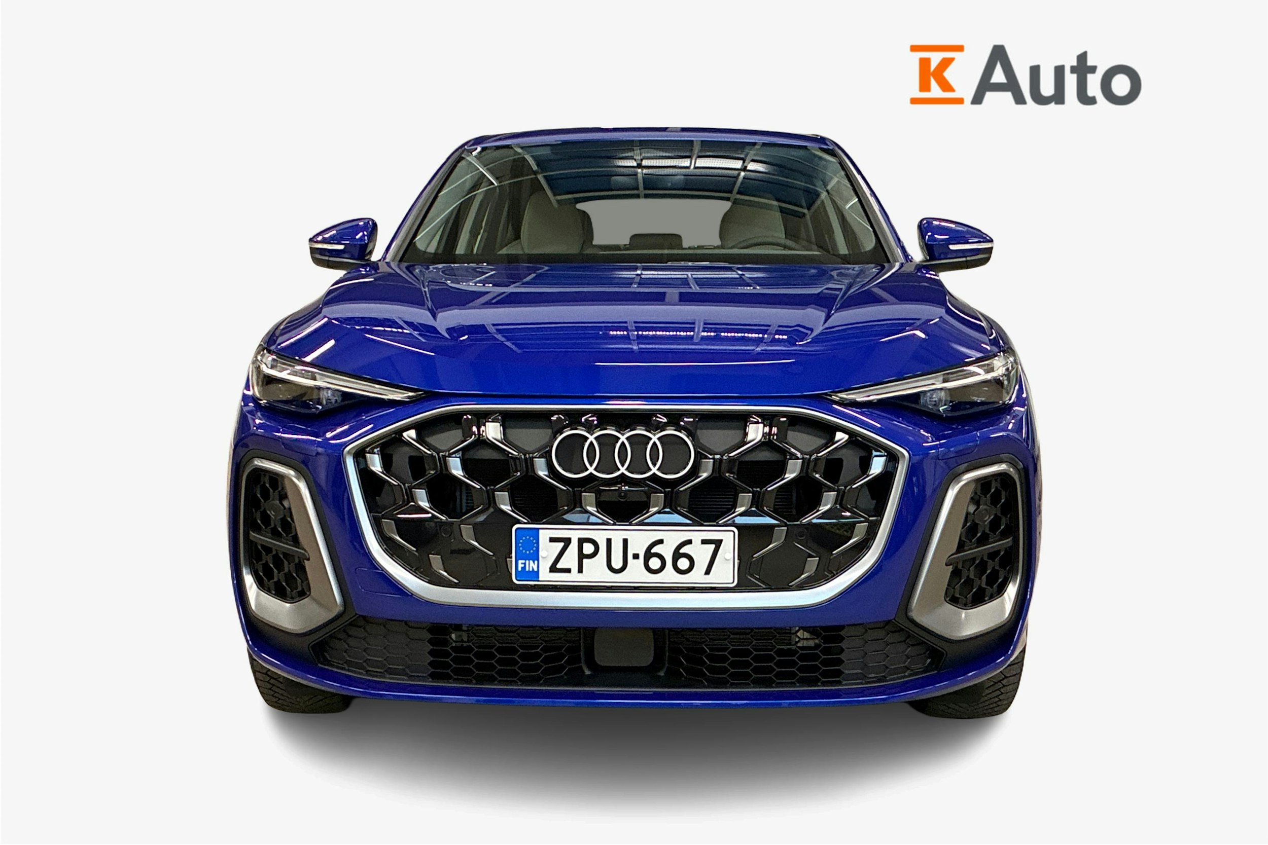 sininen Audi Q5 2025 kuva 4.