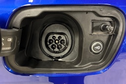 sininen Audi Q5 2025 kuva 14.