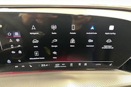 mythos musta Audi Q5 2025 kuva 13.