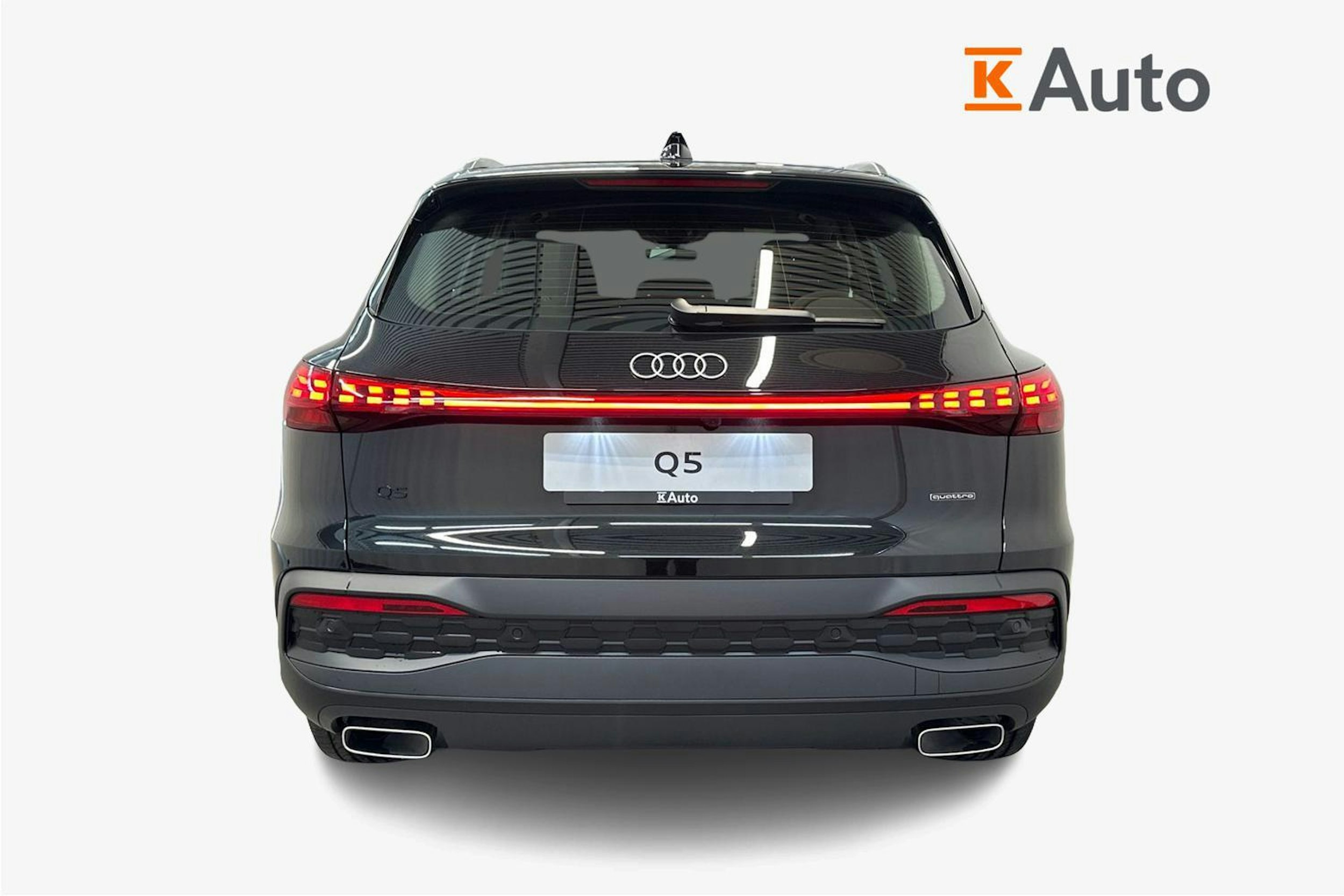 mythos musta Audi Q5 2025 kuva 24.