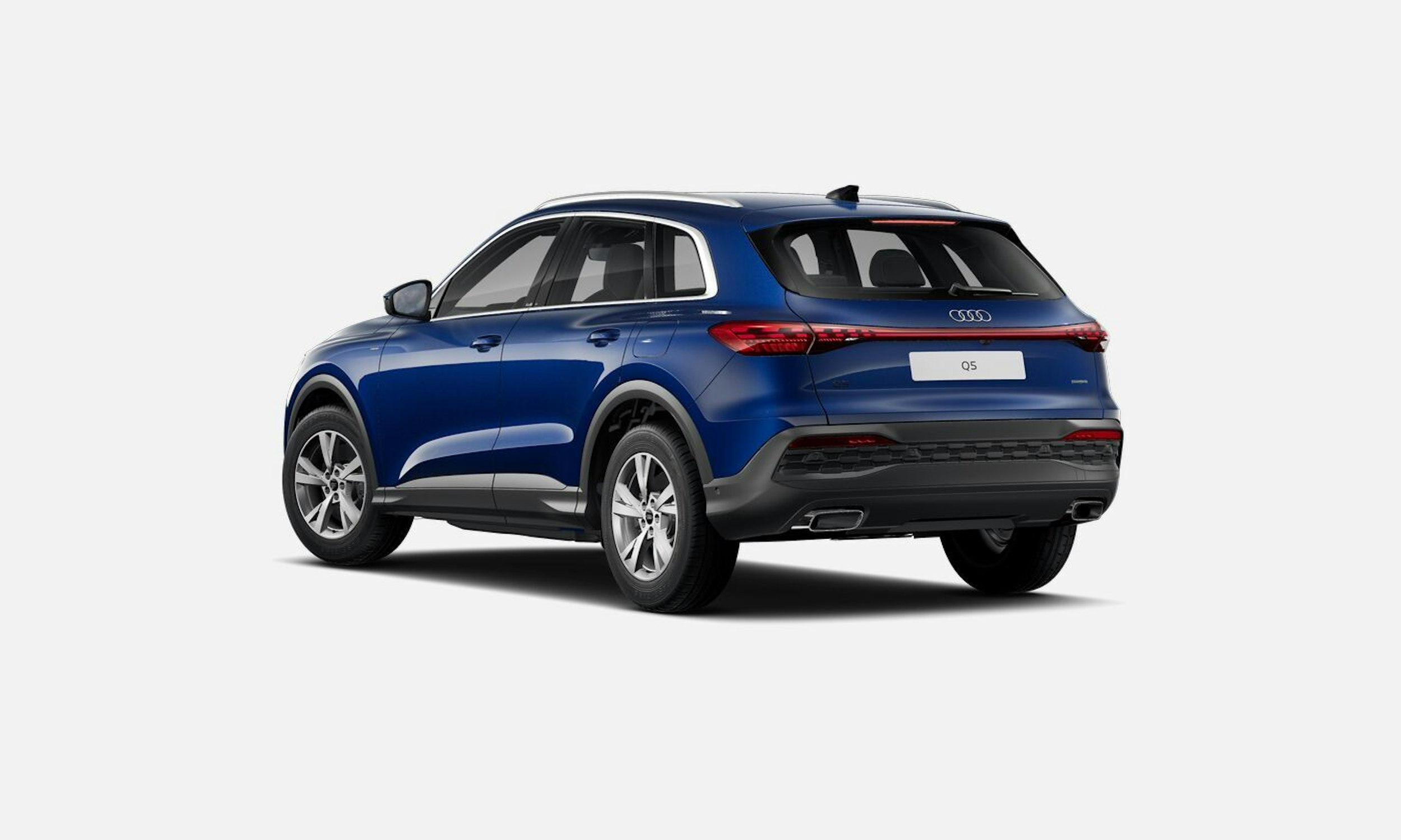 sininen Audi Q5 2025 kuva 5.