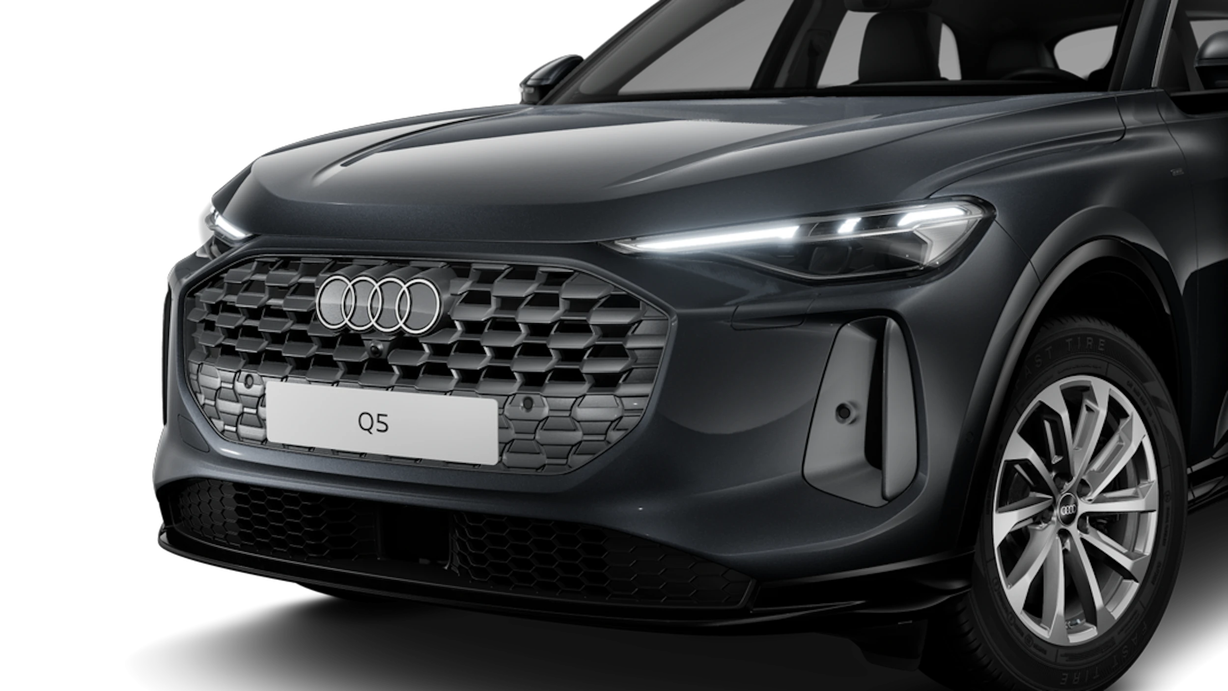 Tambora-harmaa, metalliväri Audi Q5 2026 kuva 6.