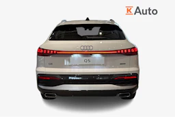 met. valkoinen Audi Q5 2026 kuva 3.