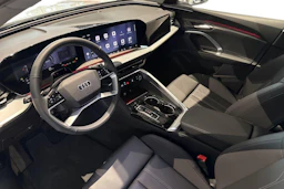 met. valkoinen Audi Q5 2026 kuva 6.