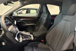 met. valkoinen Audi Q5 2026 kuva 11.
