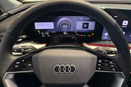 met. valkoinen Audi Q5 2026 kuva 17.