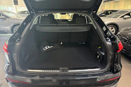 met. musta Audi Q5 2026 kuva 11.