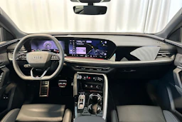 met. harmaa Audi Q5 2026 kuva 10.