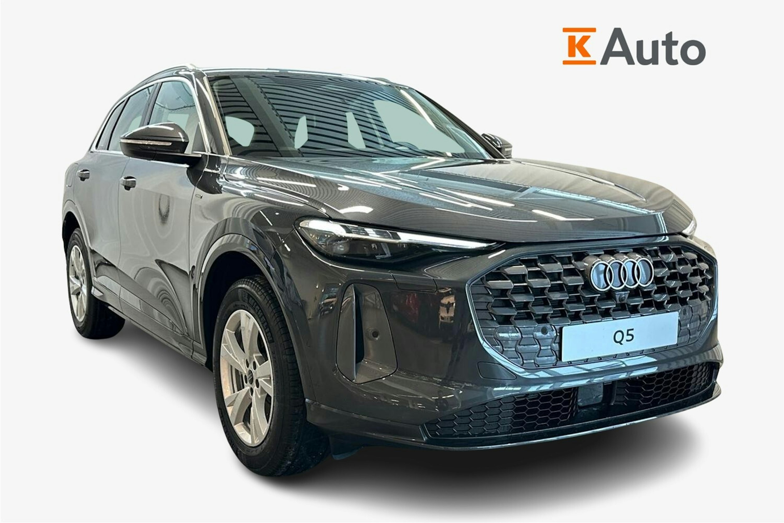 tambora harmaa Audi Q5 2026 kuva 1.