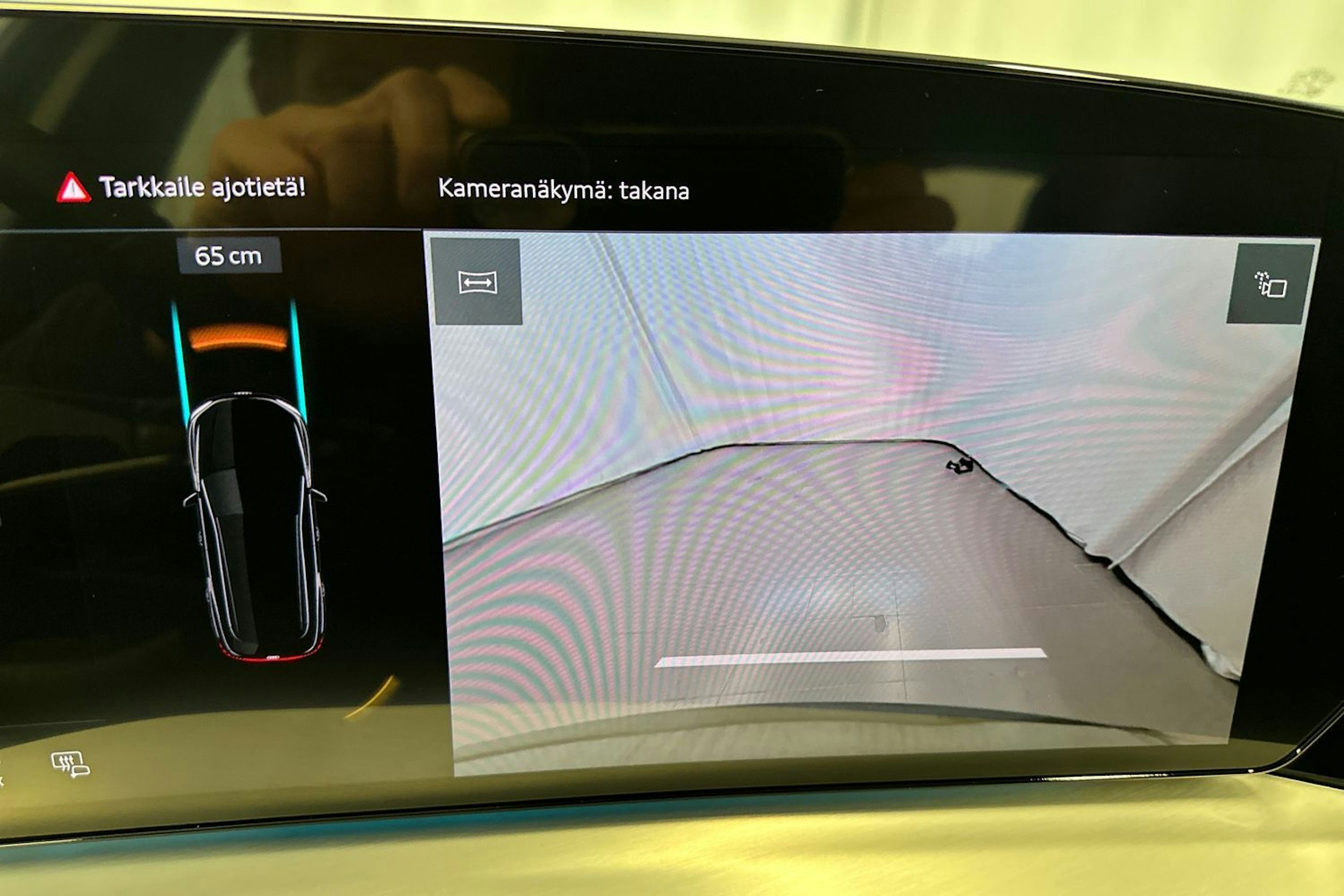 tambora harmaa Audi Q5 2026 kuva 14.