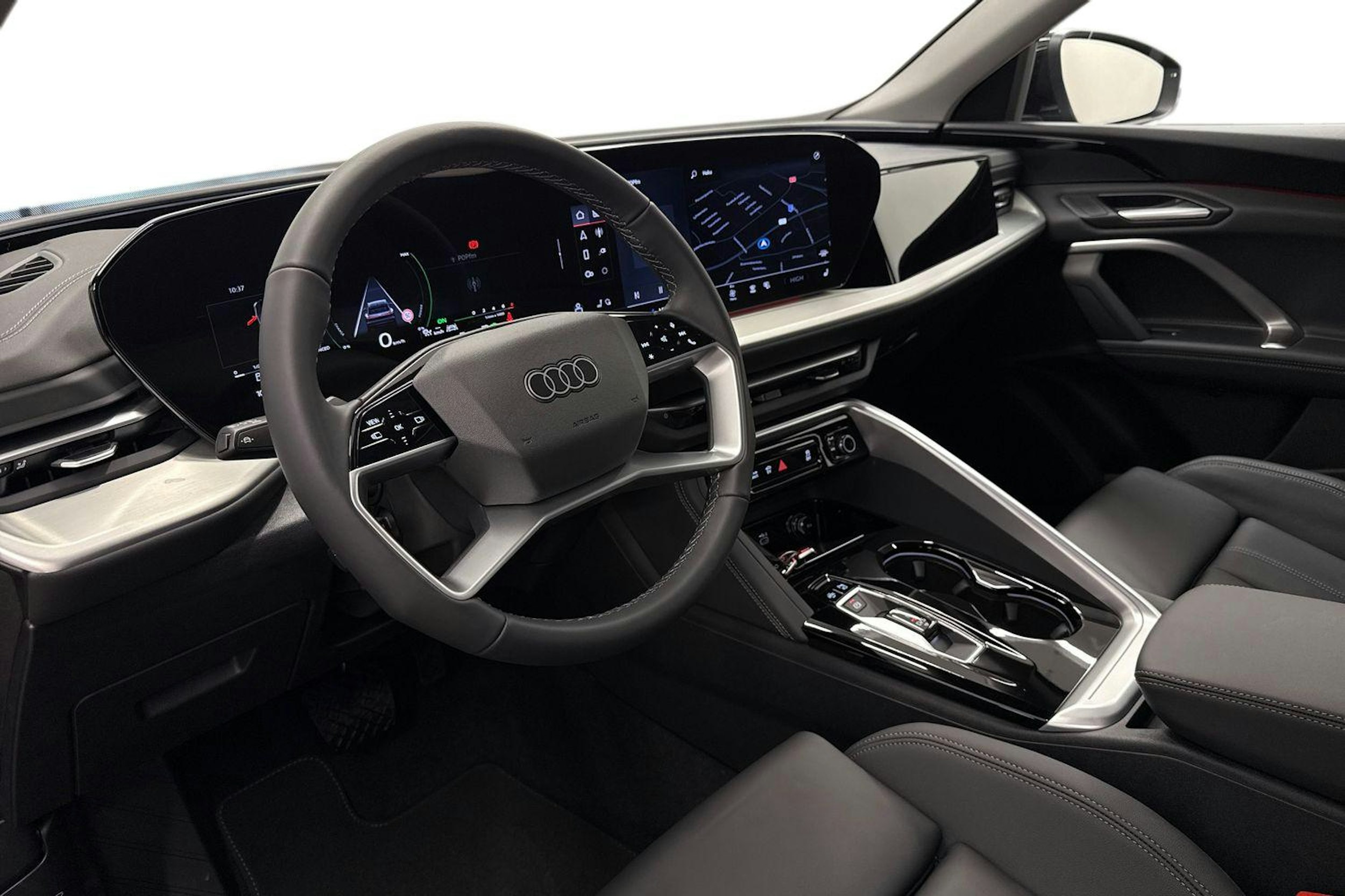 met. musta Audi Q5 2026 kuva 6.