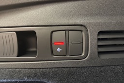 met. musta Audi Q5 2026 kuva 12.