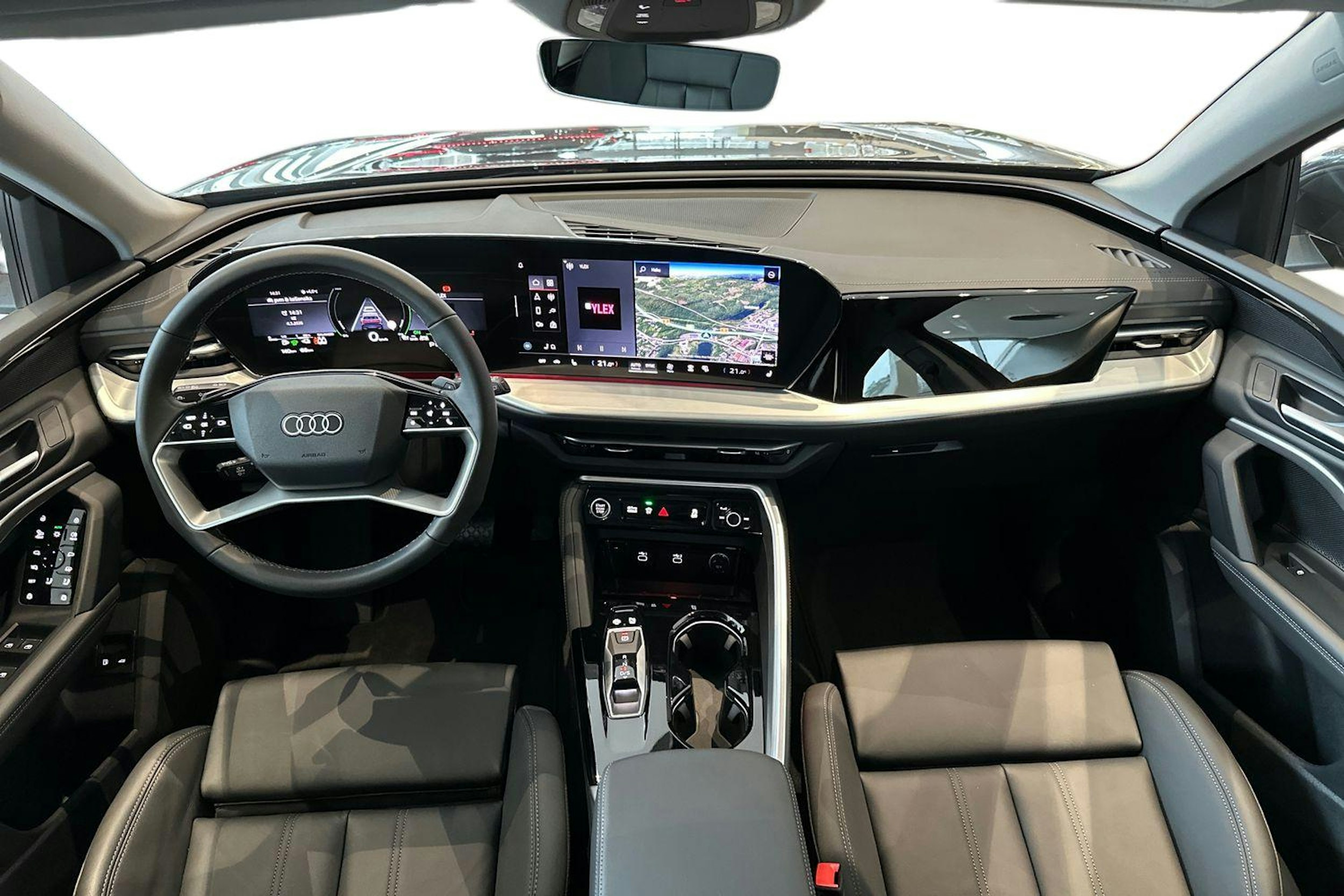 met. harmaa Audi Q5 2026 kuva 7.