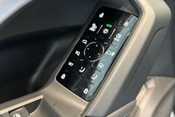 met. harmaa Audi Q5 2026 kuva 20.