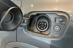 met. harmaa Audi Q5 2026 kuva 23.