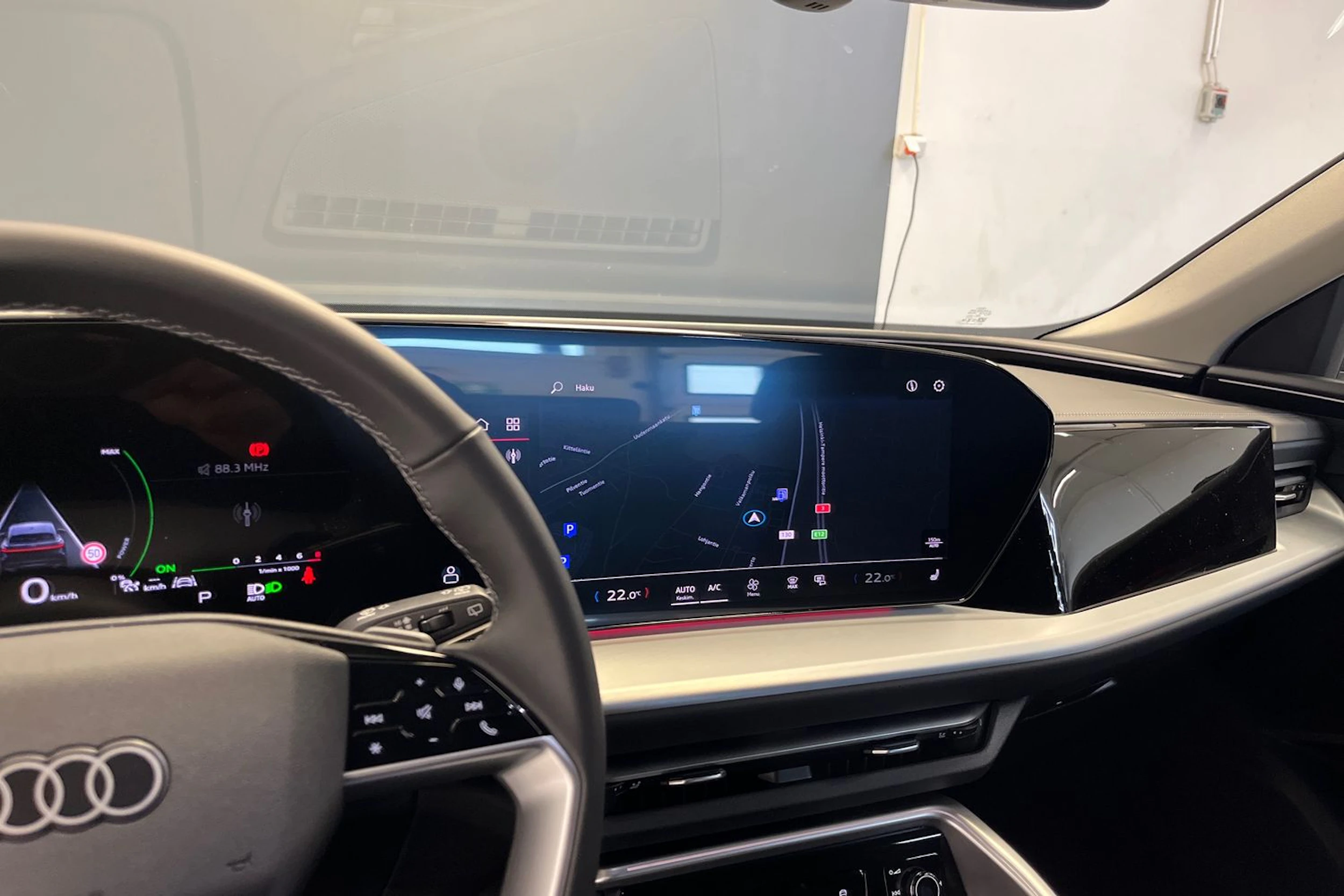 daytona harmaa Audi Q5 2026 kuva 10.