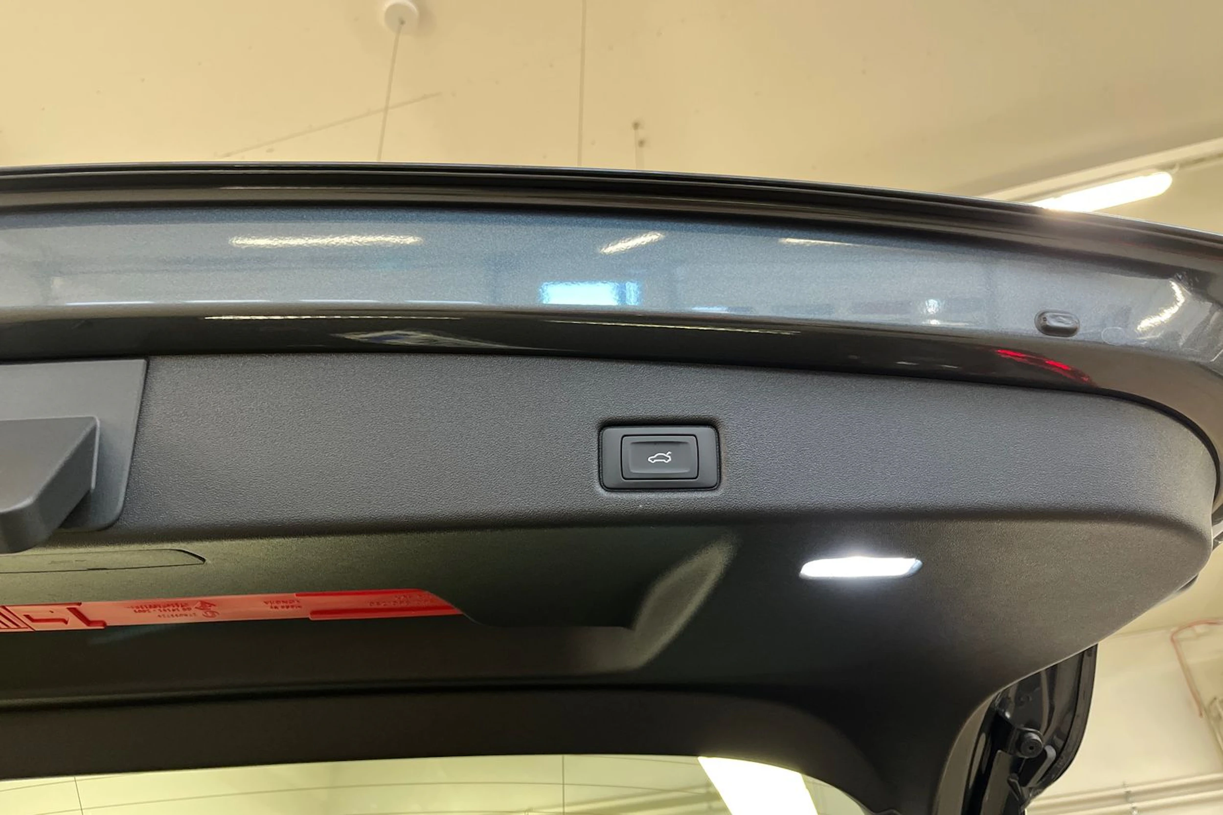 daytona harmaa Audi Q5 2026 kuva 14.