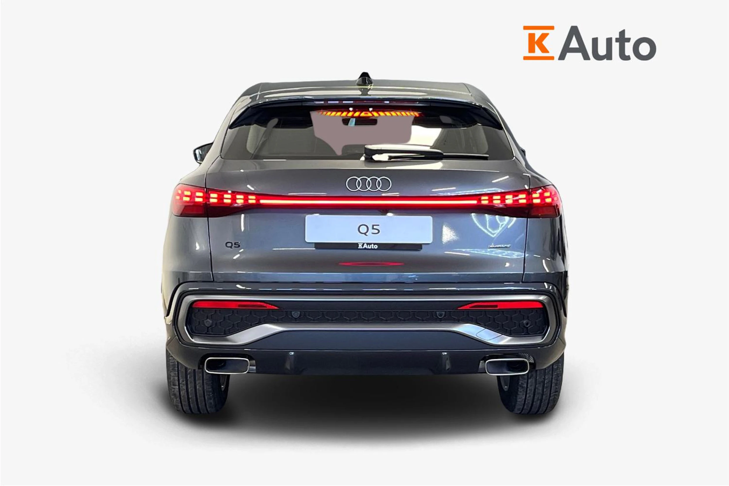 daytona harmaa Audi Q5 2026 kuva 16.