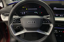 met. punainen Audi Q5 2026 kuva 13.