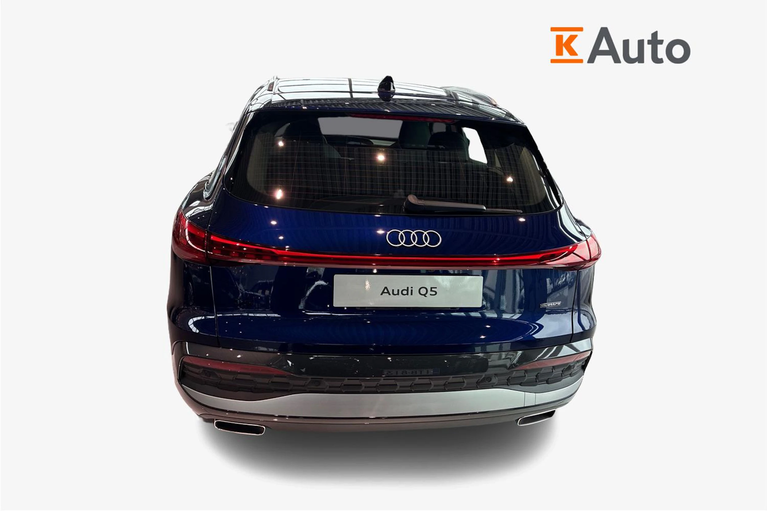 sininen Audi Q5 2026 kuva 3.