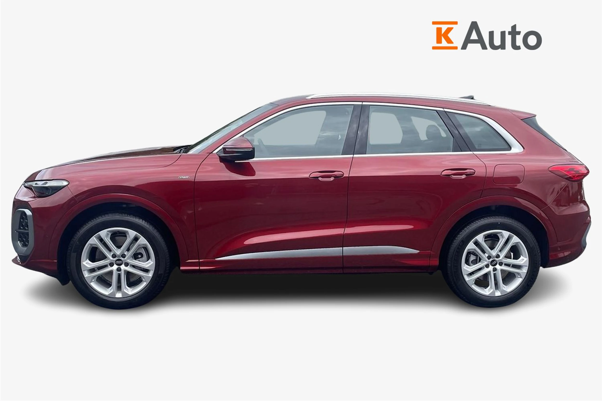 punainen Audi Q5 2026 kuva 5.
