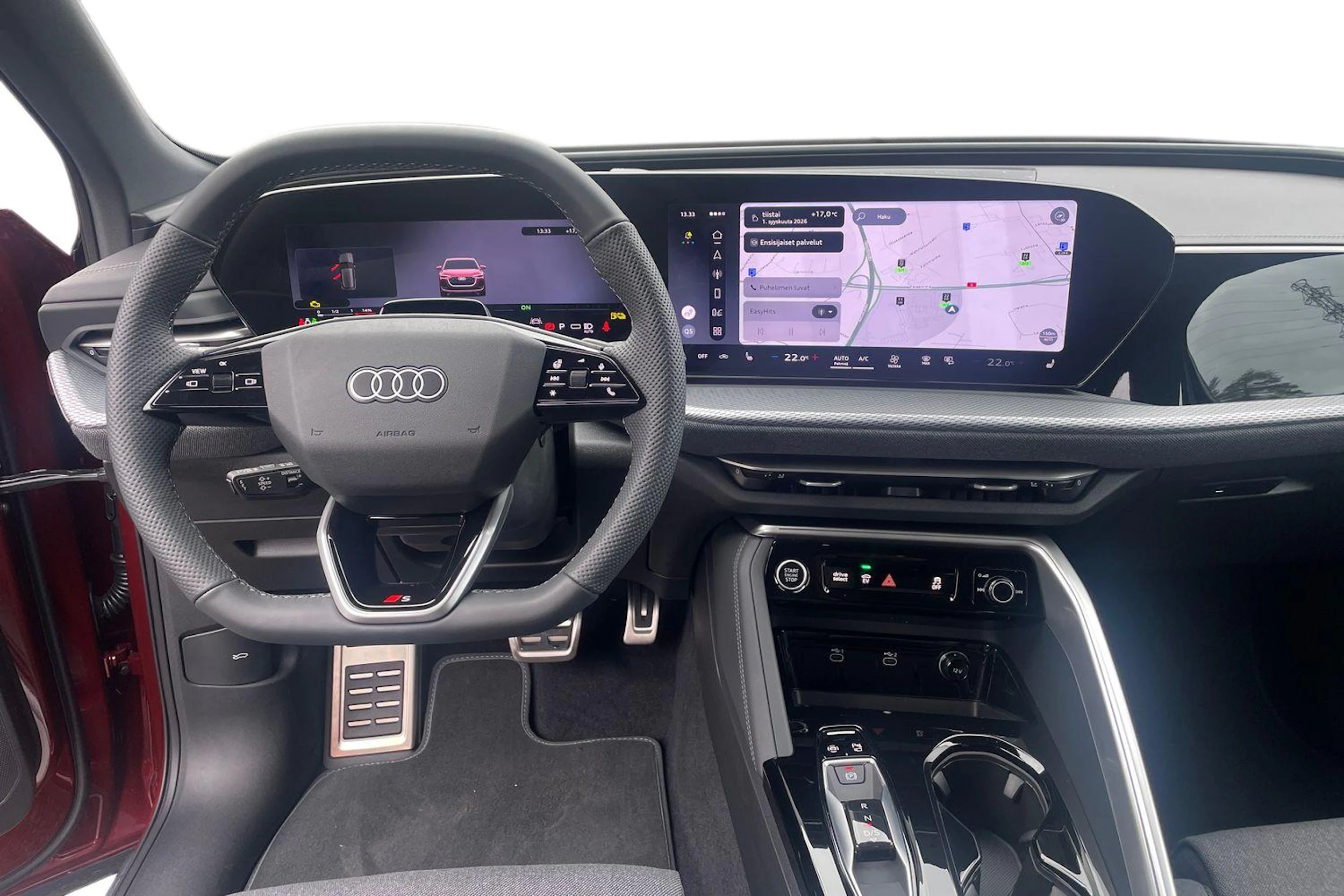 punainen Audi Q5 2026 kuva 7.
