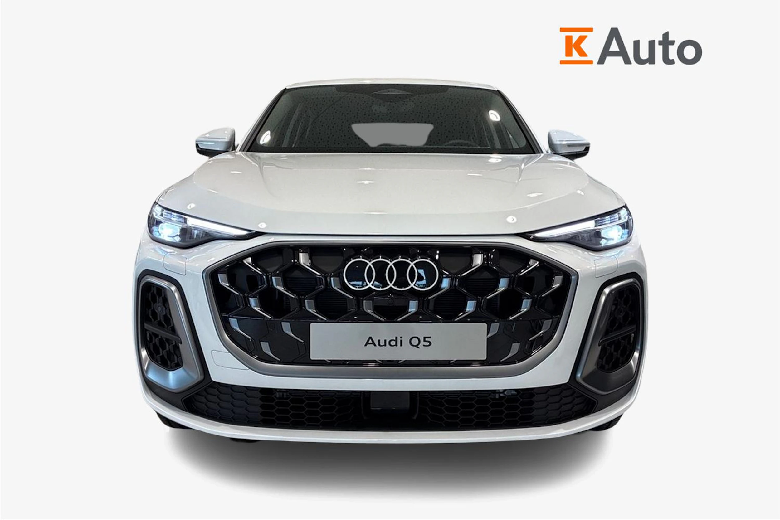 valkoinen Audi Q5 2026 kuva 4.