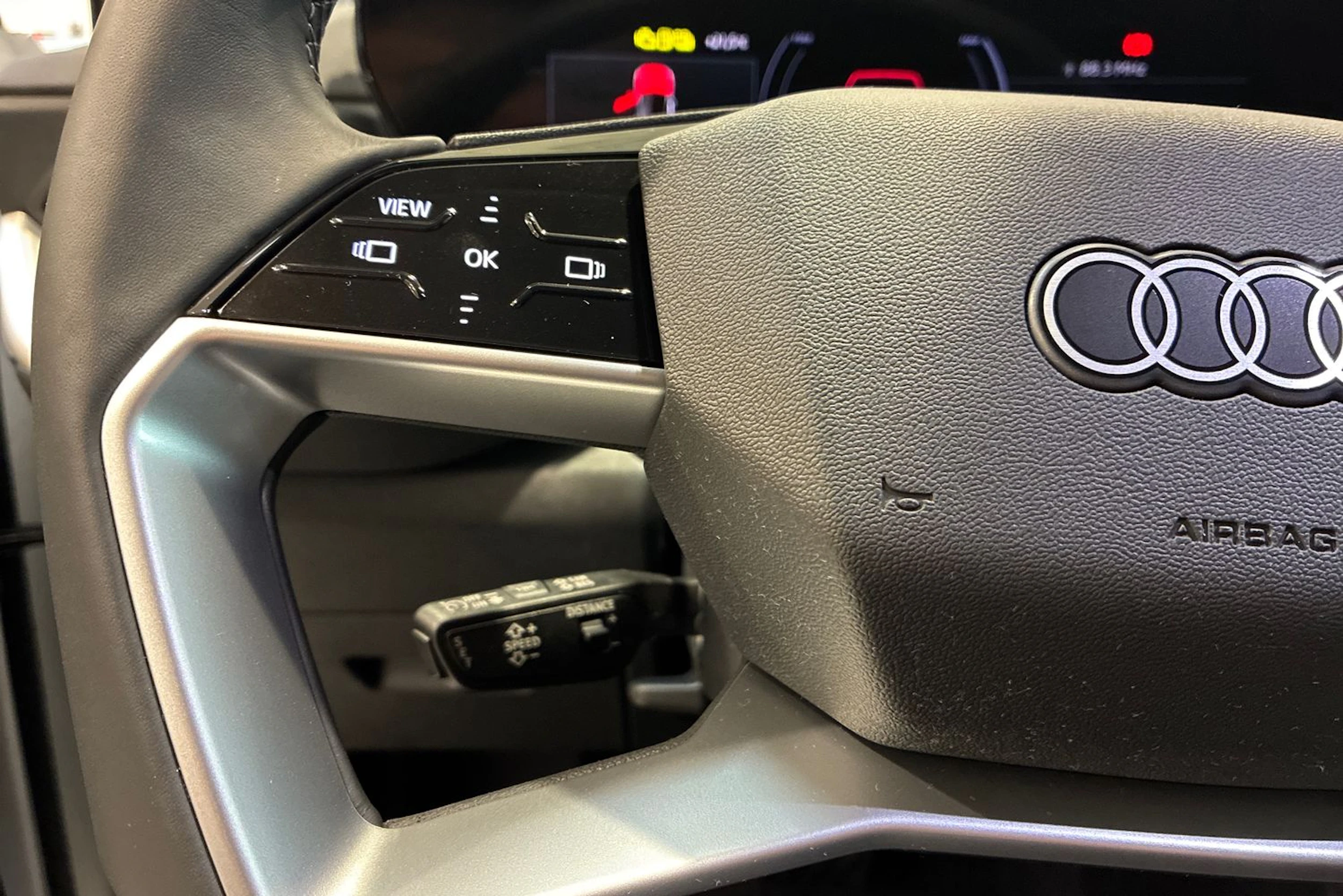 valkoinen Audi Q5 2026 kuva 14.