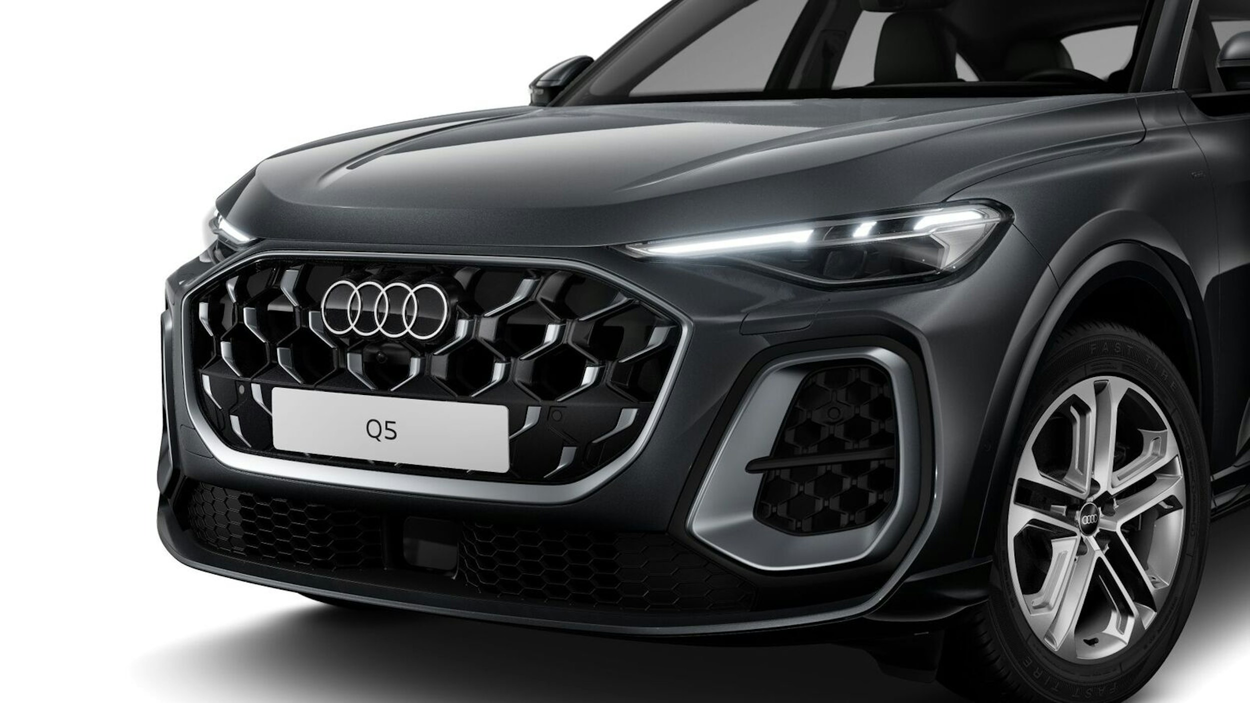 harmaa Audi Q5 2026 kuva 2.