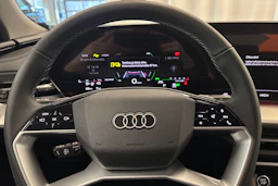 met. punainen Audi Q5 2026 kuva 11.