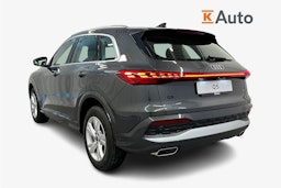 tambora harmaa Audi Q5 2026 kuva 6.