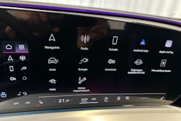 tambora harmaa Audi Q5 2026 kuva 13.