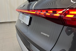 tambora harmaa Audi Q5 2026 kuva 30.