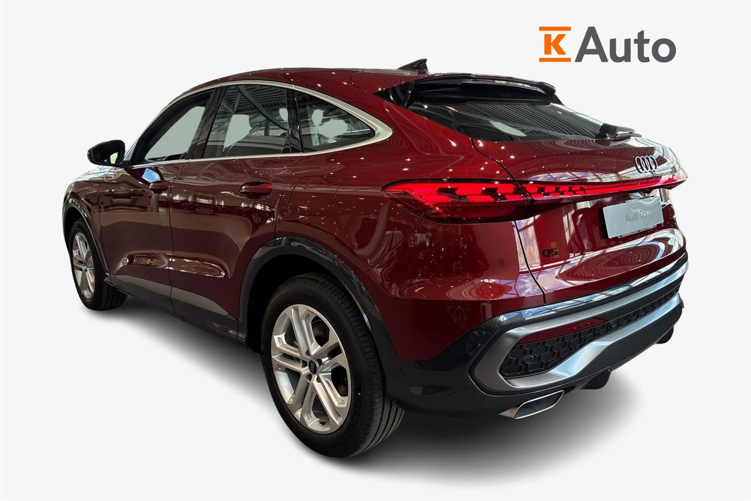 punainen Audi Q5 2026 kuva 2.