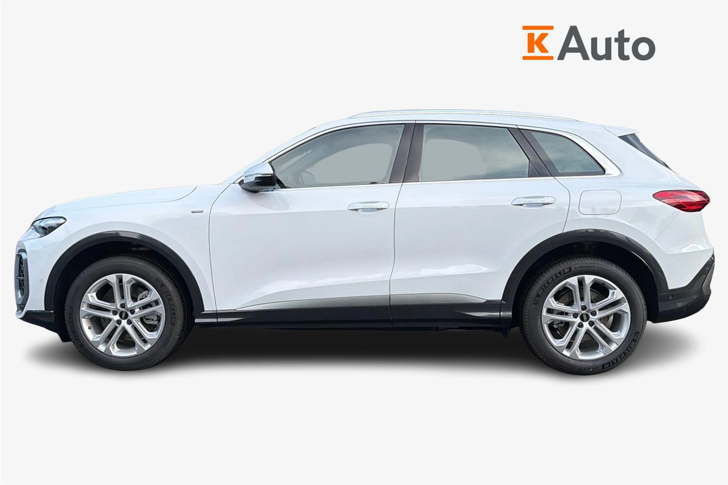 valkoinen Audi Q5 2026 kuva 5.