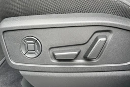 musta Audi Q5 2026 kuva 15.