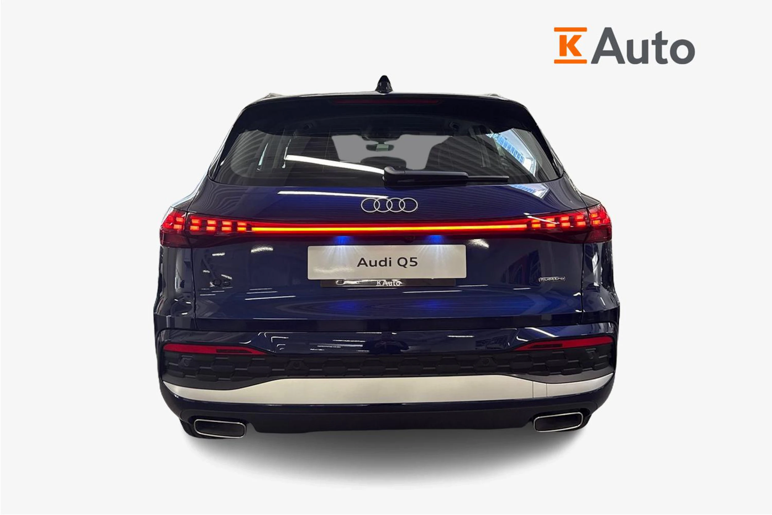 met. sininen Audi Q5 2026 kuva 3.